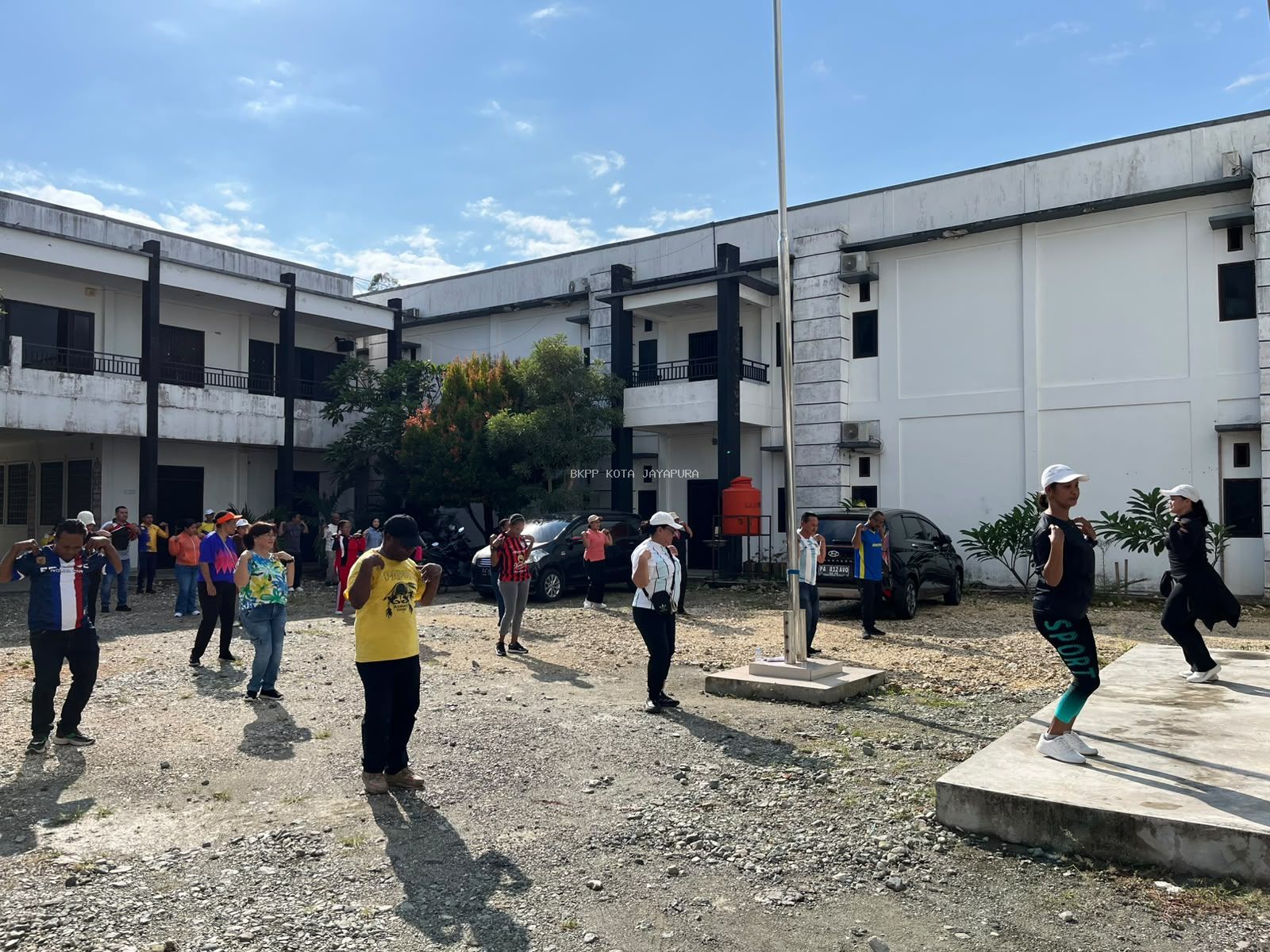 Segarkan Fisik dan Pererat Kebersamaan, BKPP Kota Jayapura Gelar Olahraga Bersama